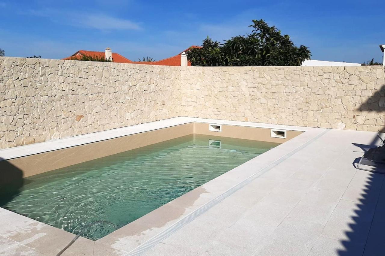 Spacious House In Aldeia Dos Pinheiros With Pool Azeitao Buitenkant foto