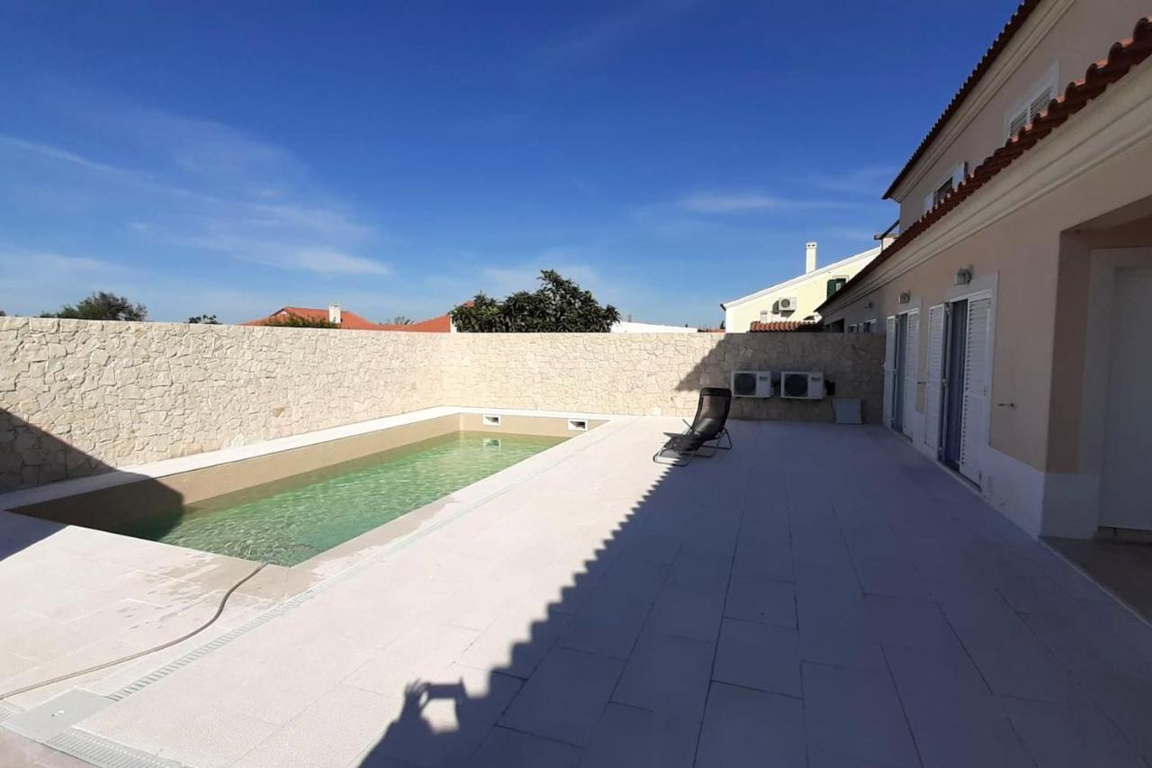 Spacious House In Aldeia Dos Pinheiros With Pool Azeitao Buitenkant foto